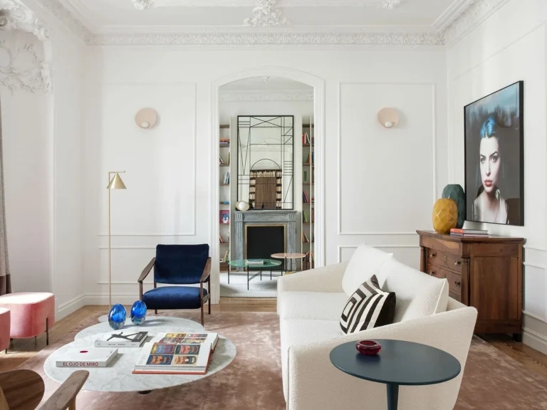 Elegant apartment in Madrid