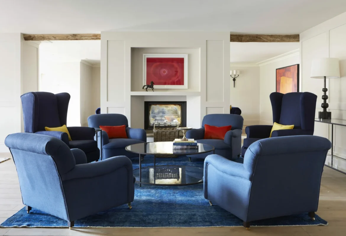 Modern country style barn in the Cotswolds