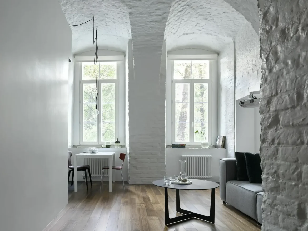 An architect’s apartment in the historical district of Moscow