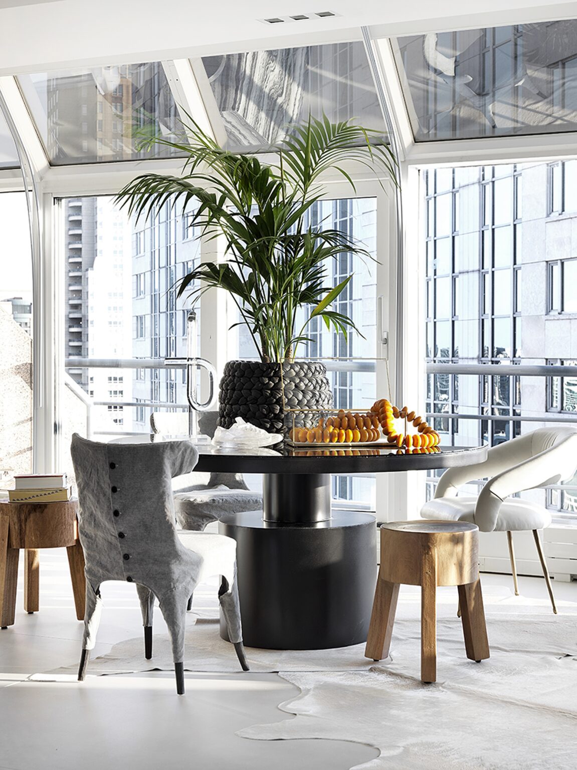 View of High Times |A modern high-rise condo – House-Diaries.com