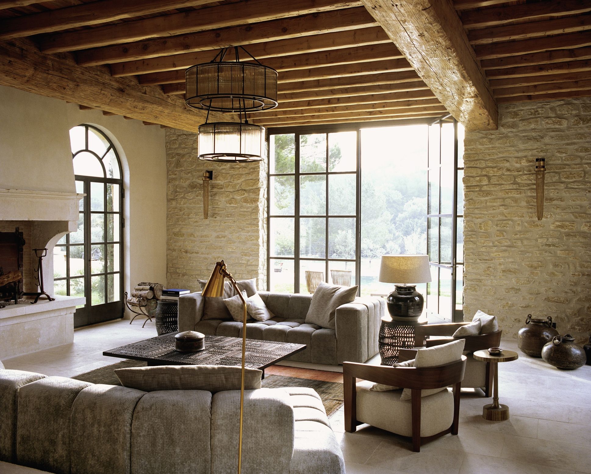 Les Moutons |A traditional Provence farmhouse in France - House-Diaries.com