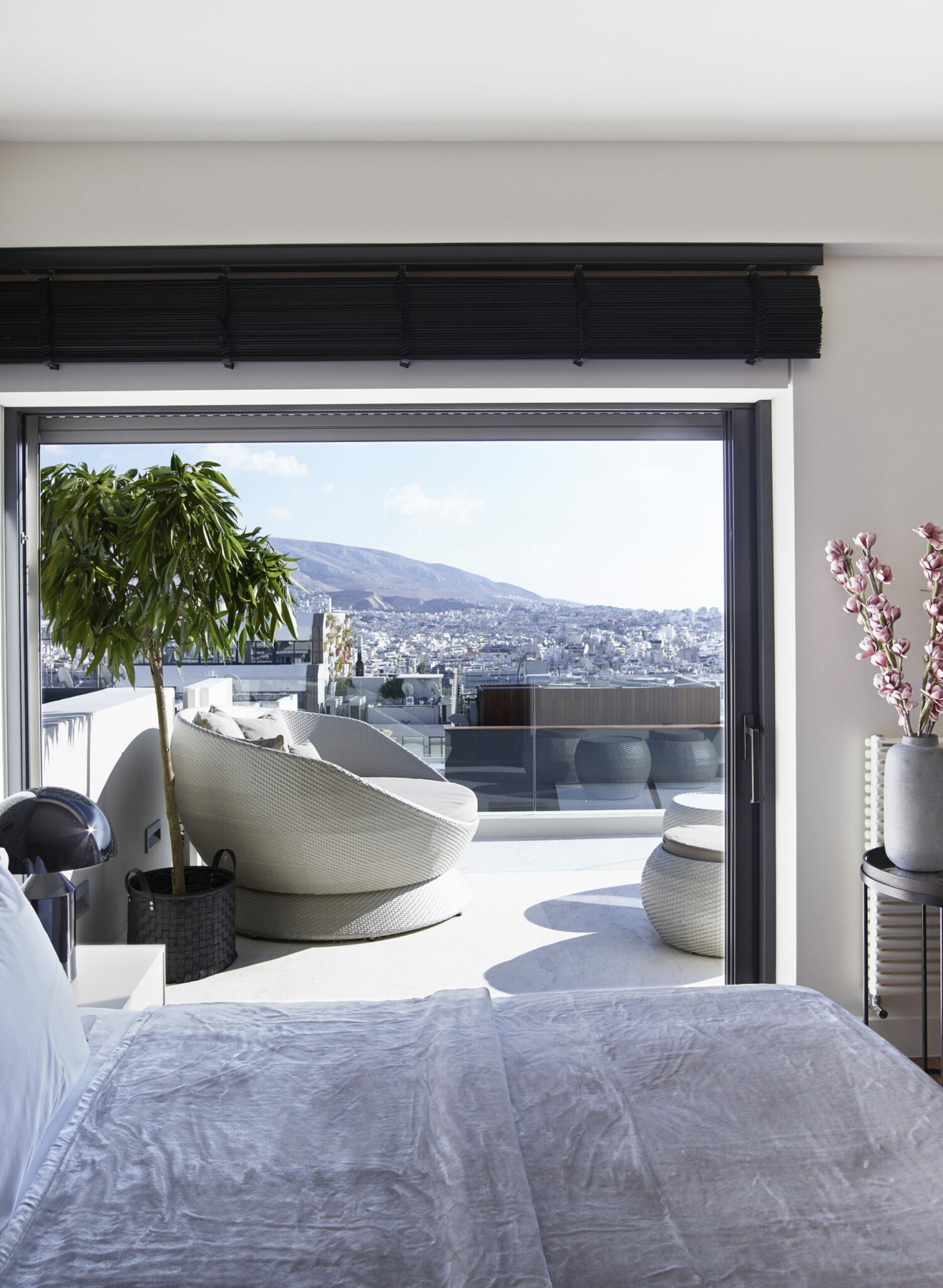 25 Condo | A stylish residence in Athens, Greece – House-Diaries.com