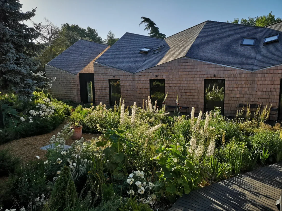 Five Acre Barn | A contemporary B&B with a nineteenth century barn