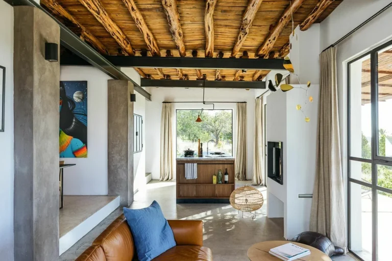 Campo Loft |A total transformation from an old abandoned warehouse to a dreamy loft in Ibiza