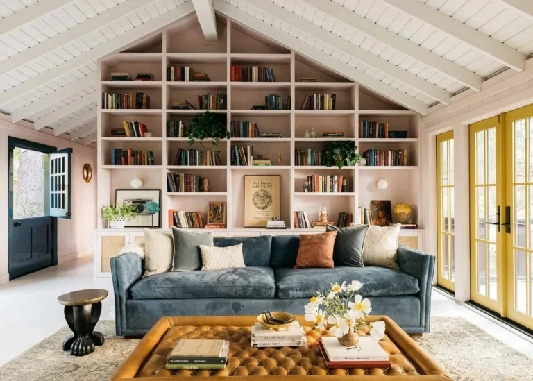 An extraordinary mid-century hideaway in Prime Silver Lake